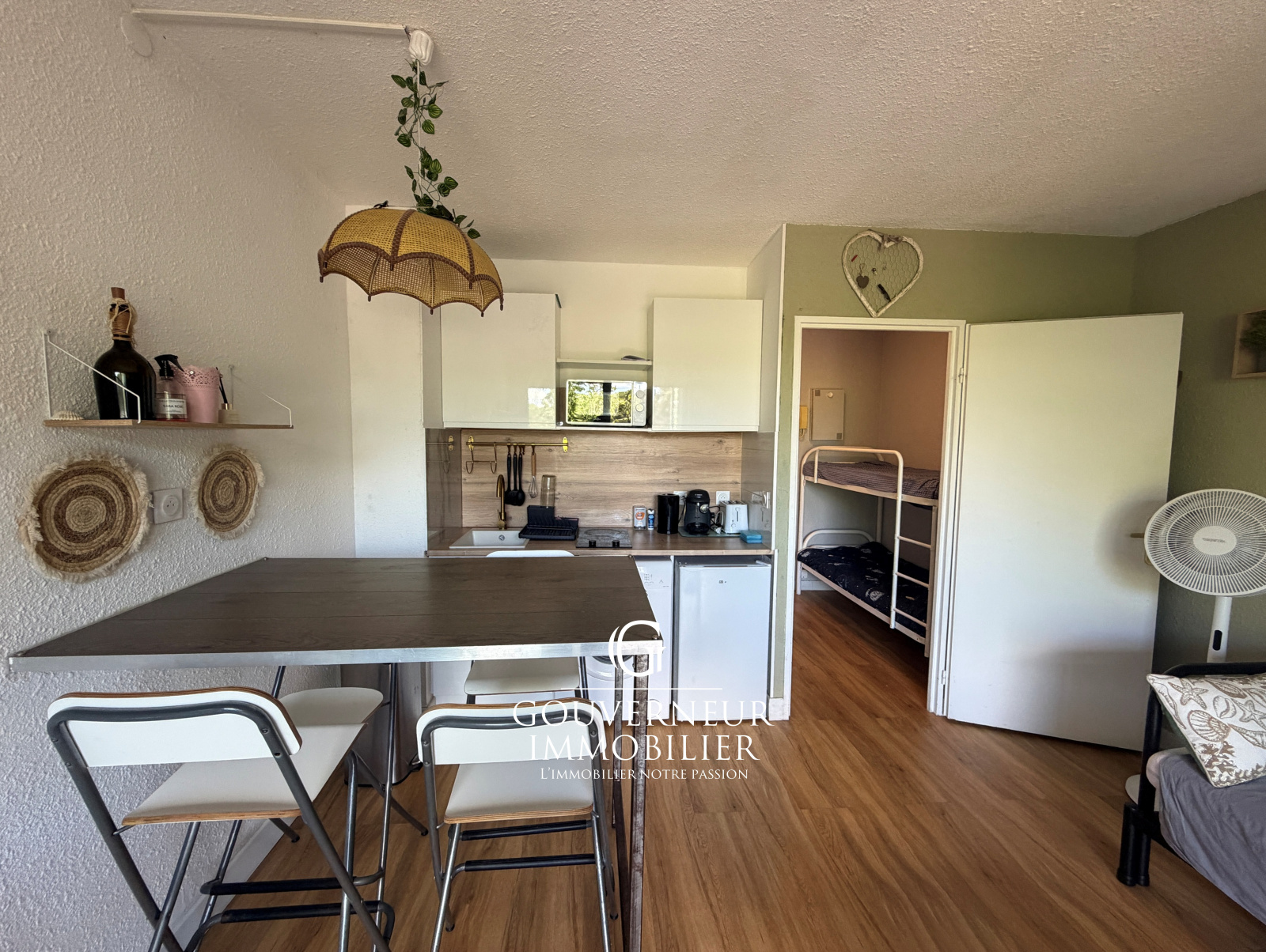 Image_,
            Studio, Mauguio, ref :3-306
