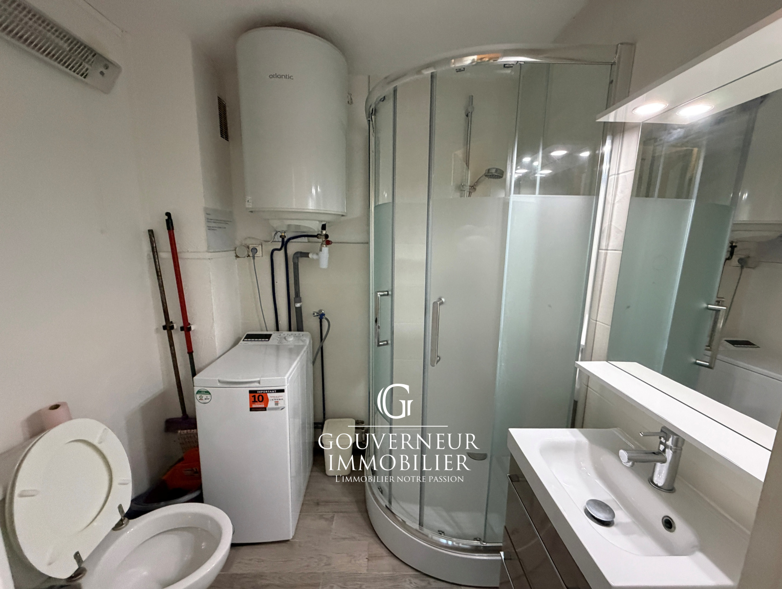 Image_,
            Studio, Mauguio, ref :2-303